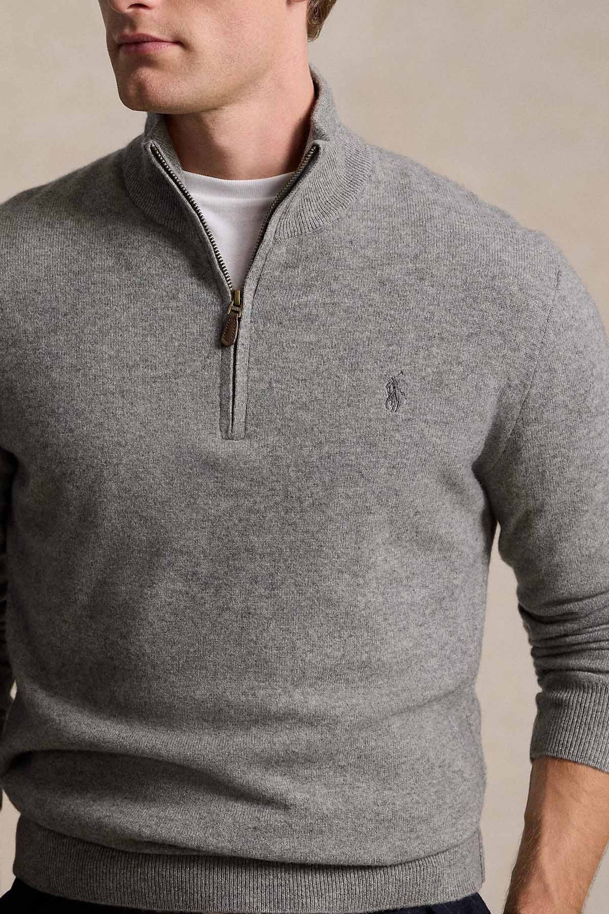 Dik Yaka Yarım Fermuarlı Örgü Yün Triko Kazak