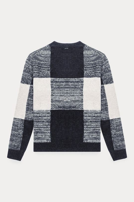 Yuvarlak Yaka Desenli Triko Kazak