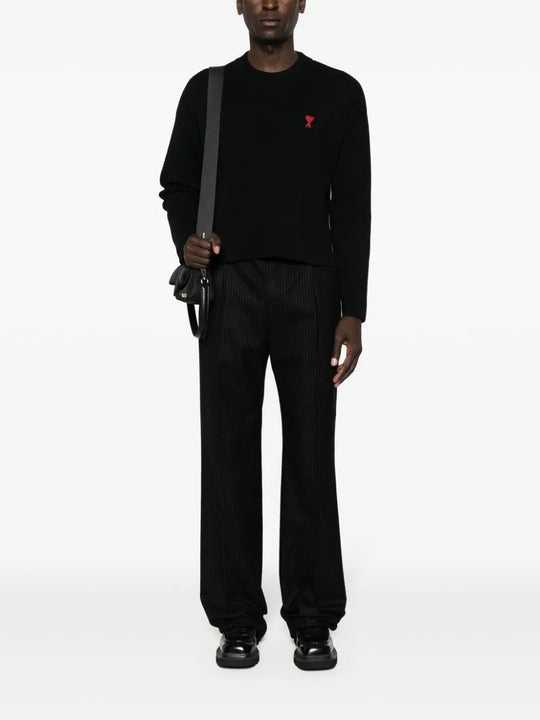 Siyah Yuvarlak Yaka Yün Kazak