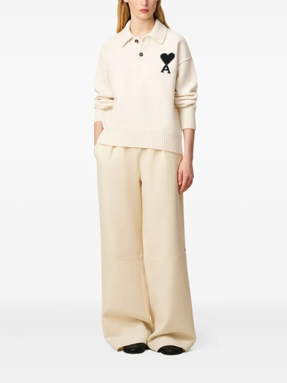 Beyaz Polo Yaka Yün Kazak